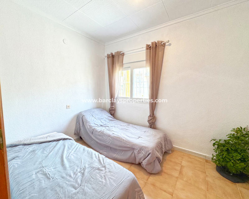 Resale - Detached - Urb. La Marina