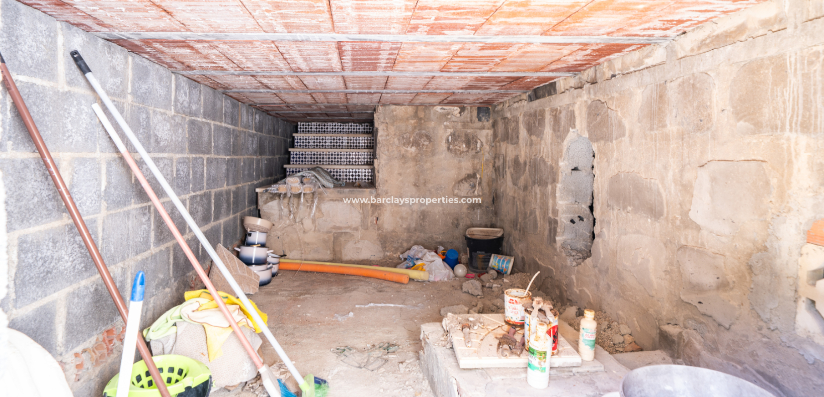 Resale - Detached - Urb. La Marina