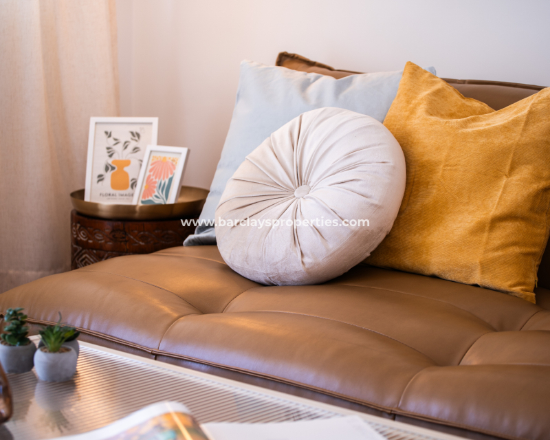 Resale - Detached - Urb. La Marina