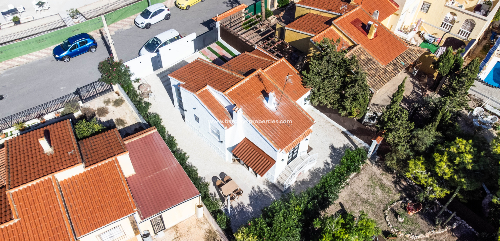 Resale - Detached - Urb. La Marina