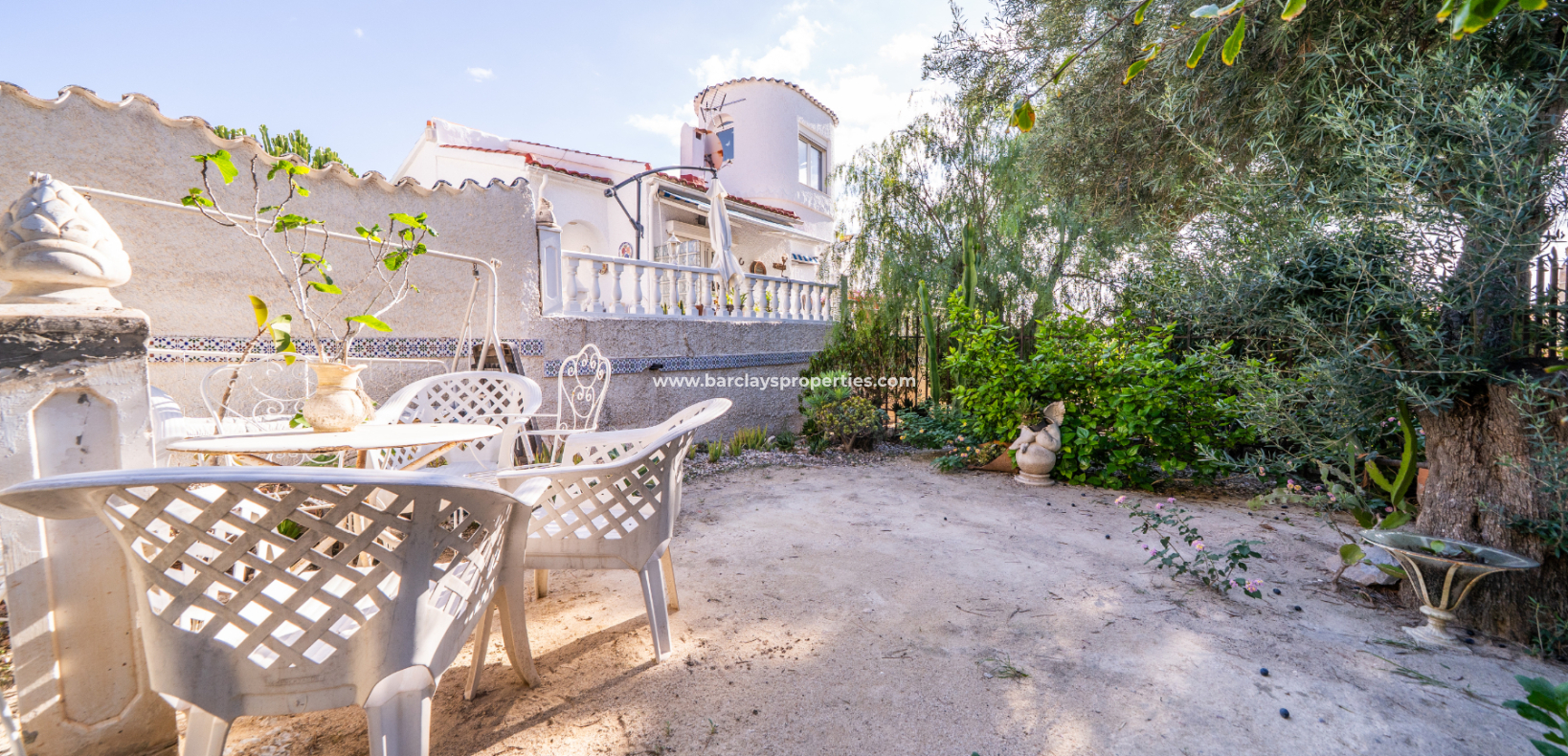 Resale - Detached - Urb. La Marina