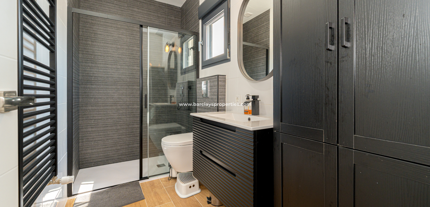 Resale - Detached - Urb. La Marina