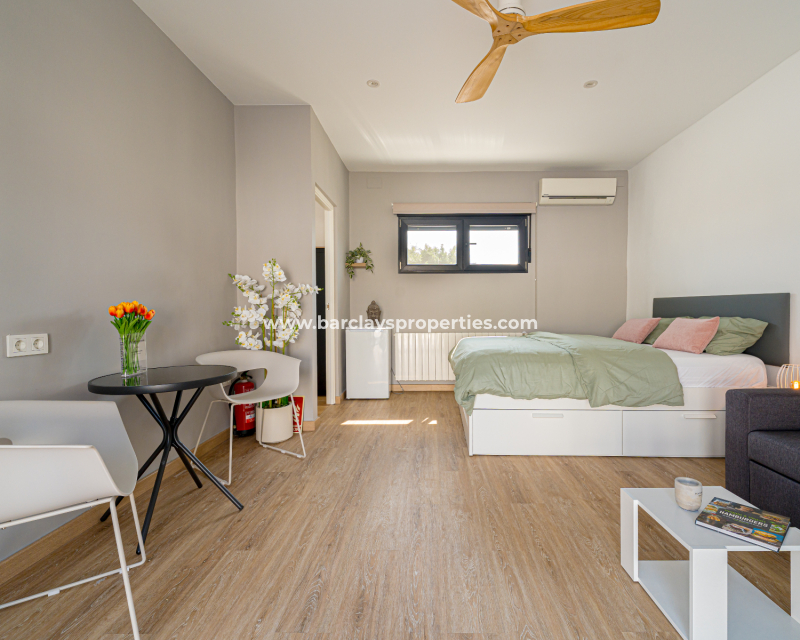 Resale - Detached - Urb. La Marina