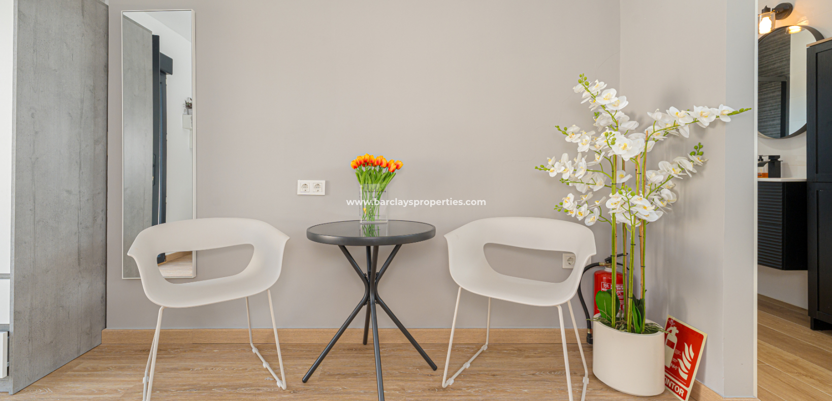 Resale - Detached - Urb. La Marina