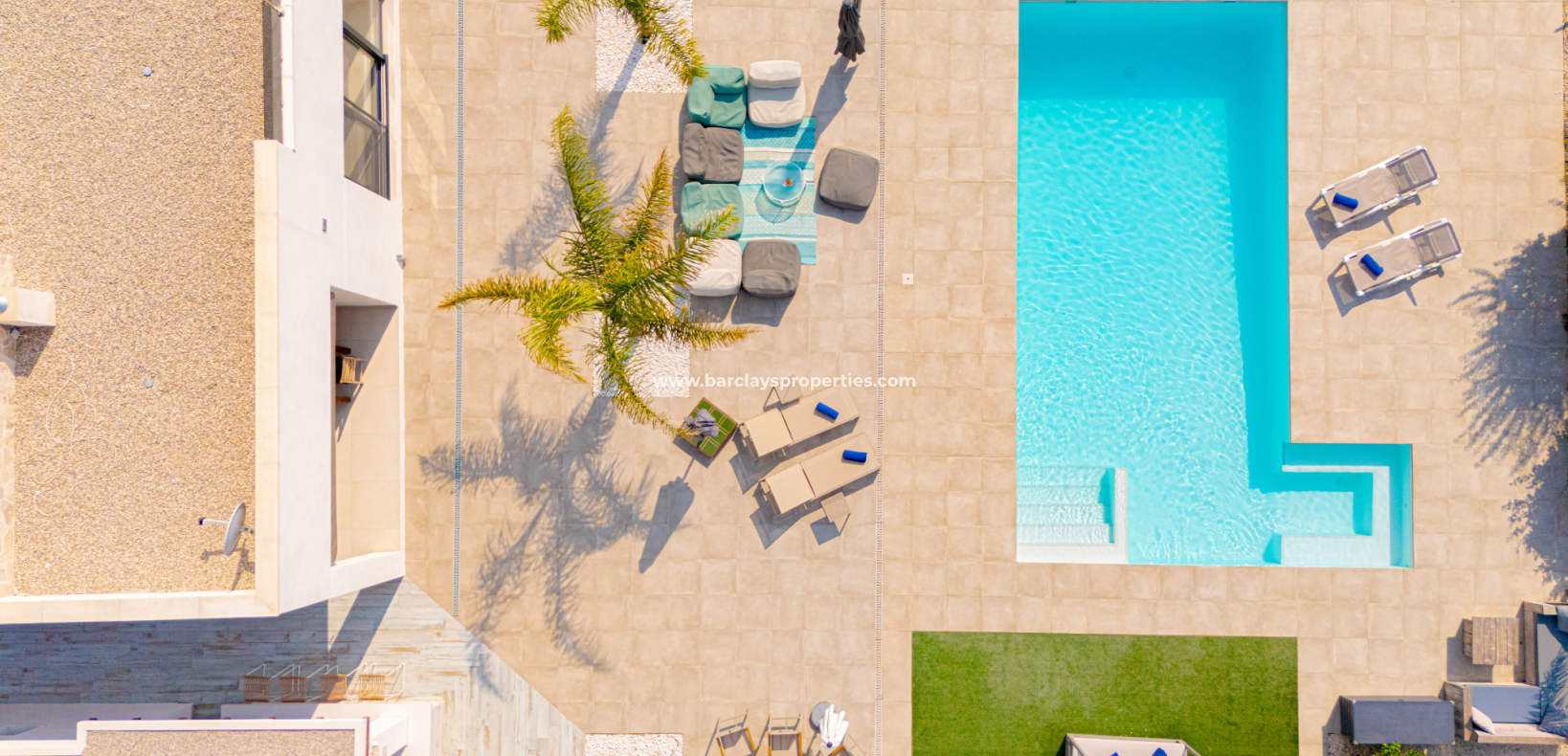 Resale - Detached - Urb. La Marina