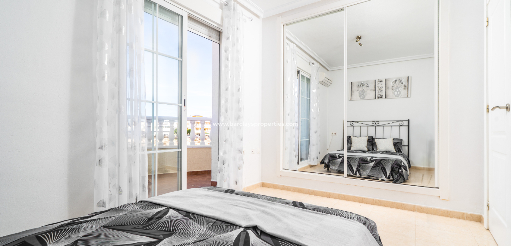 Resale - Detached - Urb. La Marina