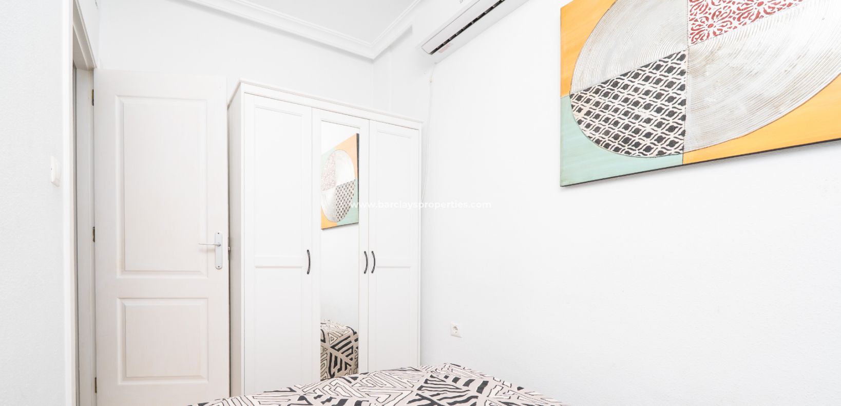 Resale - Detached - Urb. La Marina