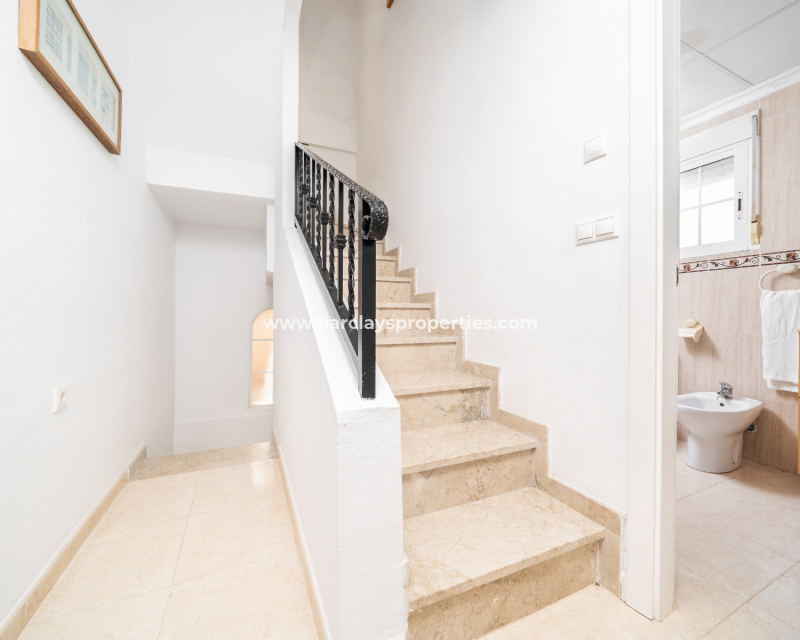 Resale - Detached - Urb. La Marina