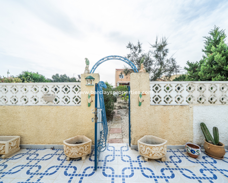 Resale - Detached - Urb. La Marina