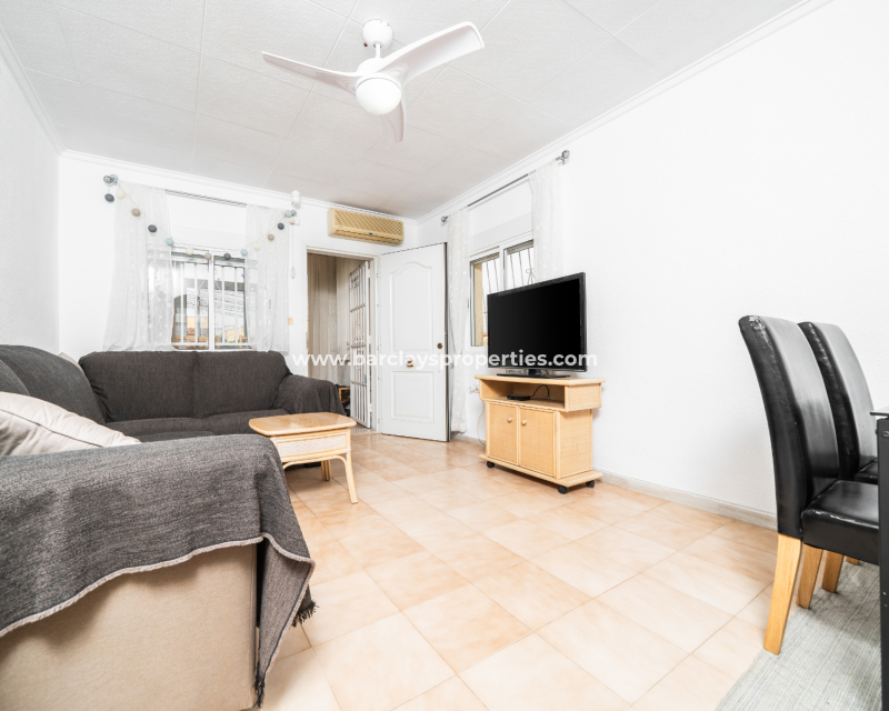 Resale - Detached - Urb. La Marina