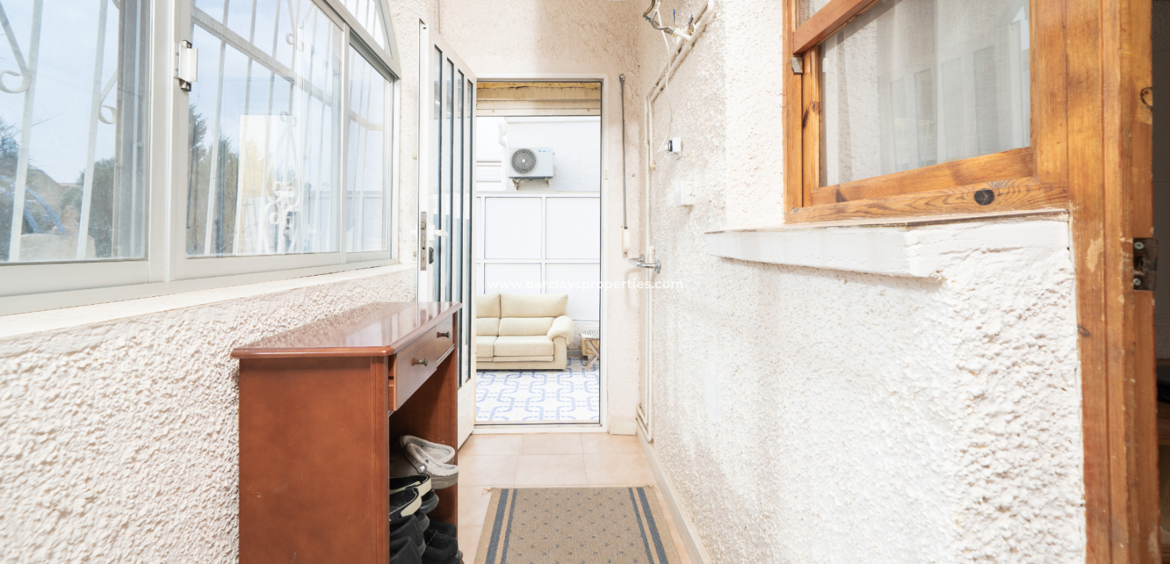 Resale - Detached - Urb. La Marina