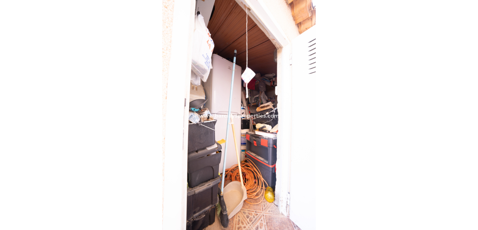 Resale - Detached - Urb. La Marina