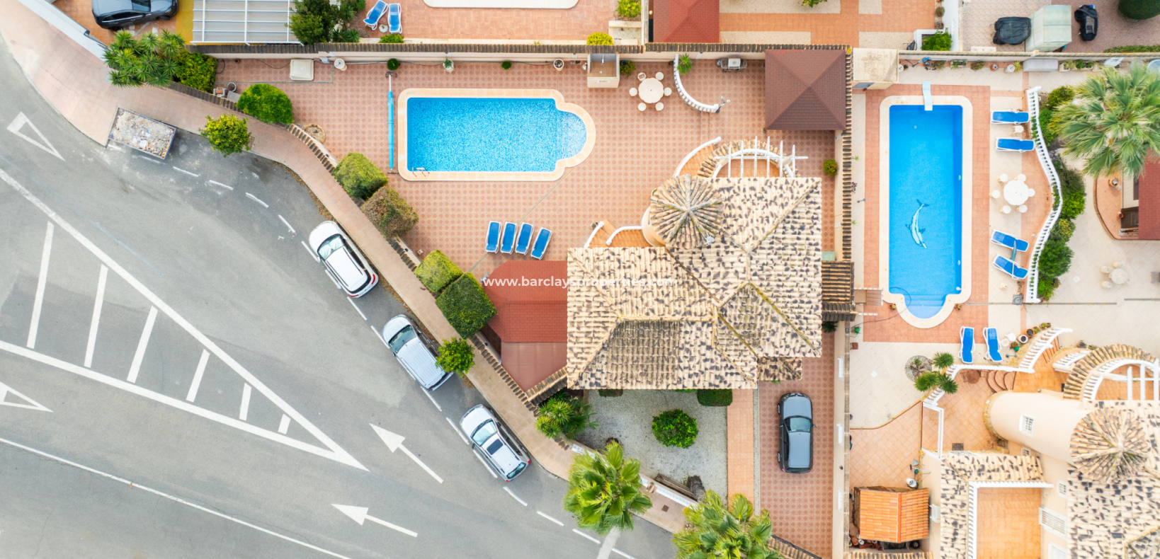 Resale - Detached - Urb. La Marina