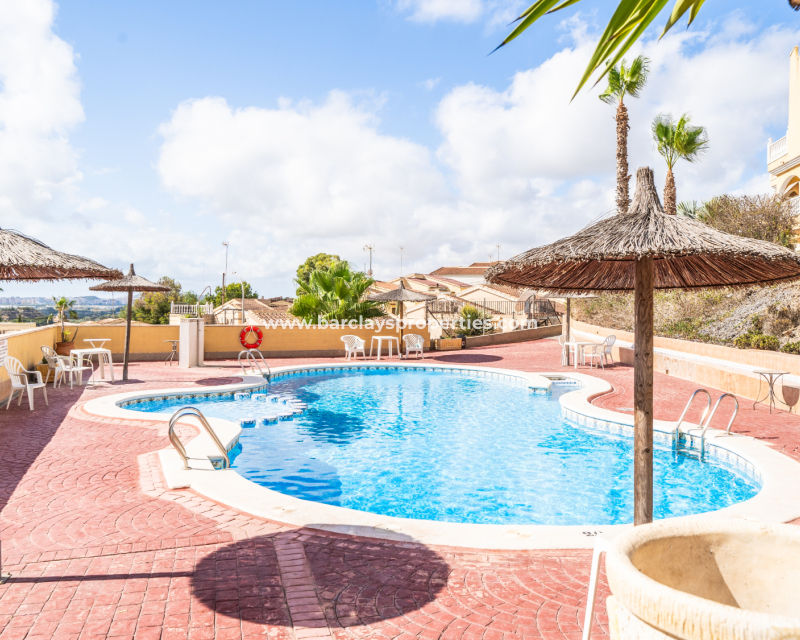 Resale - Detached - Urb. La Marina