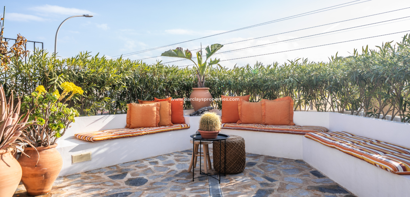 Resale - Detached - Urb. La Marina