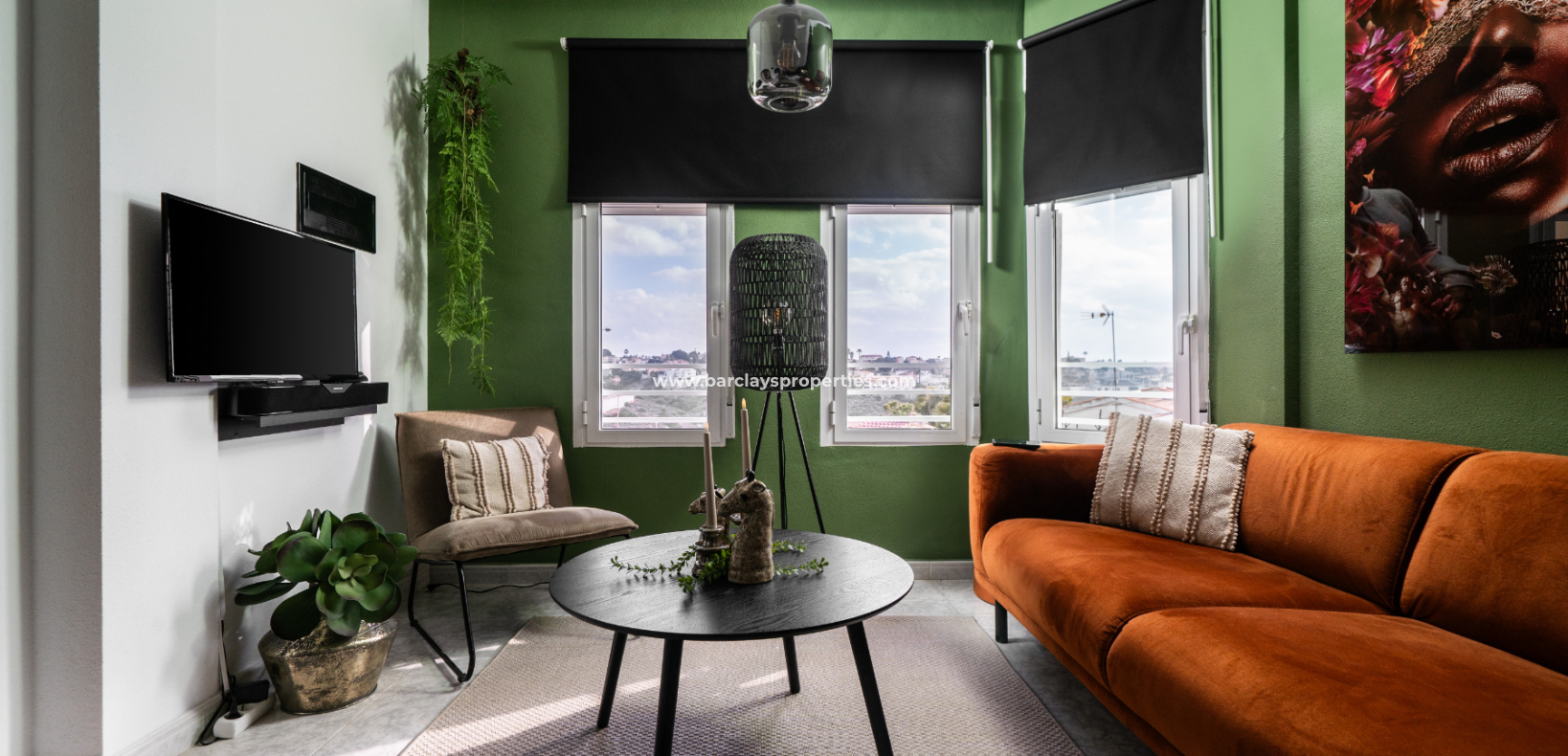 Resale - Detached - Urb. La Marina