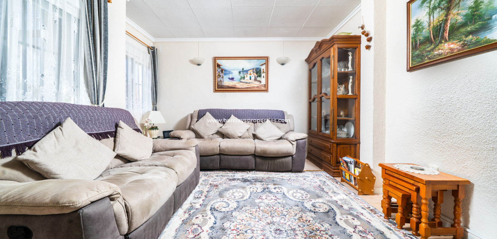 Resale - Detached - Urb. La Marina