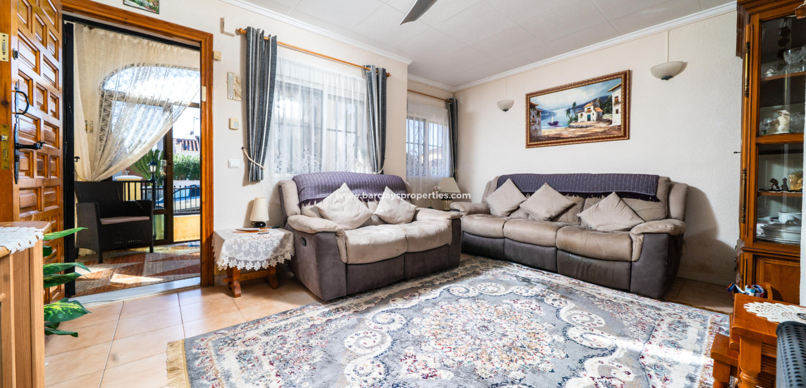 Resale - Detached - Urb. La Marina