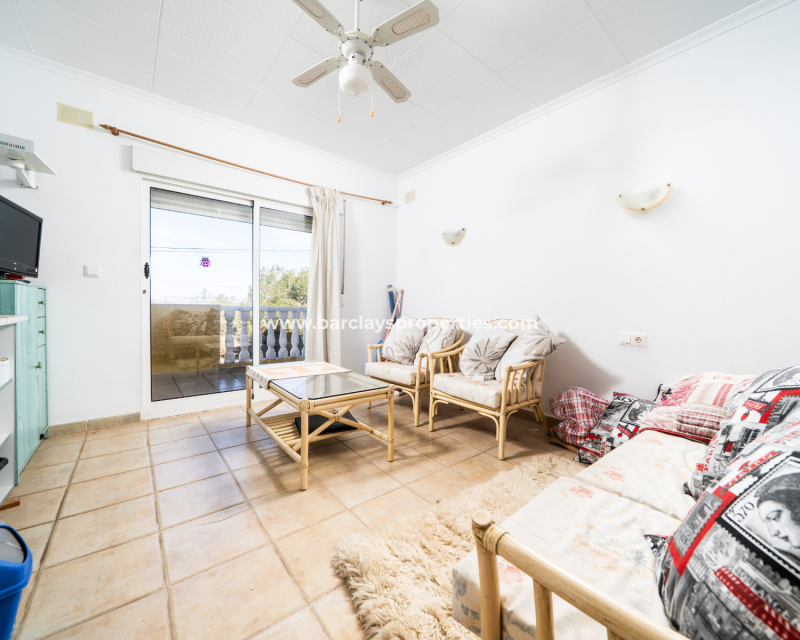 Resale - Detached - Urb. La Marina