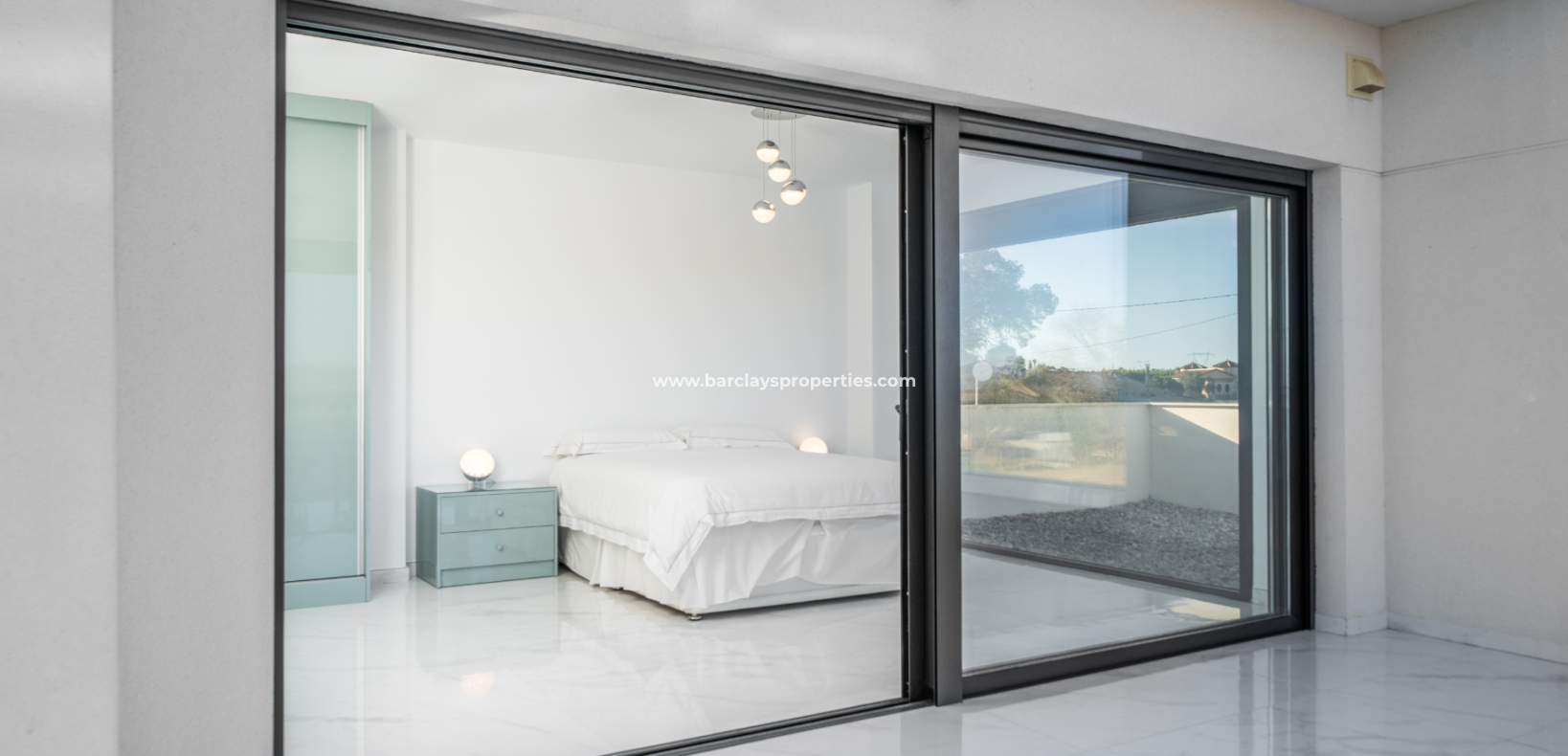 Resale - Detached - Urb. La Marina