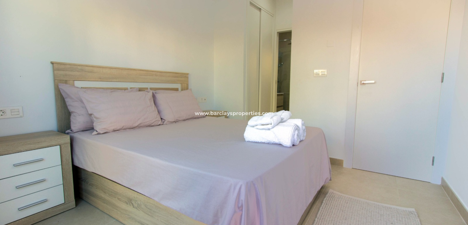 Resale - Detached - Urb. La Marina