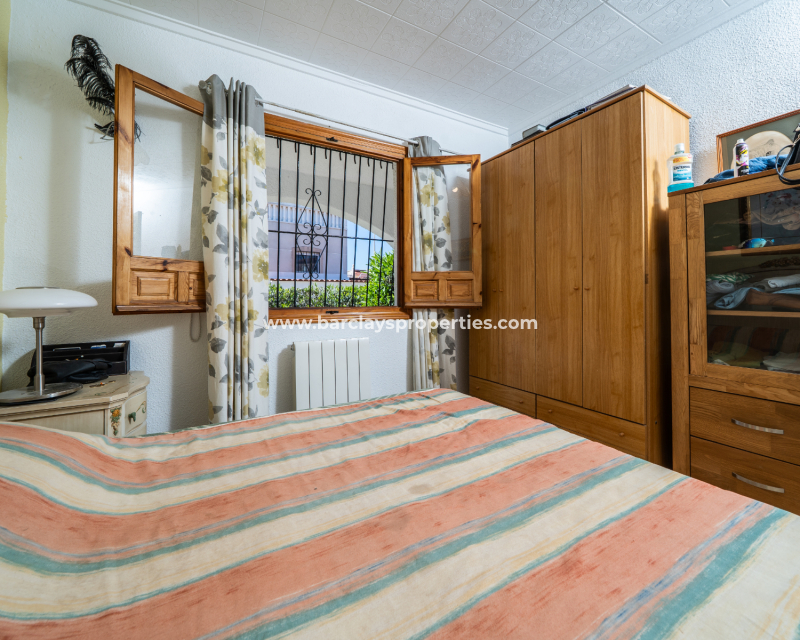 Resale - Detached - Urb. La Marina