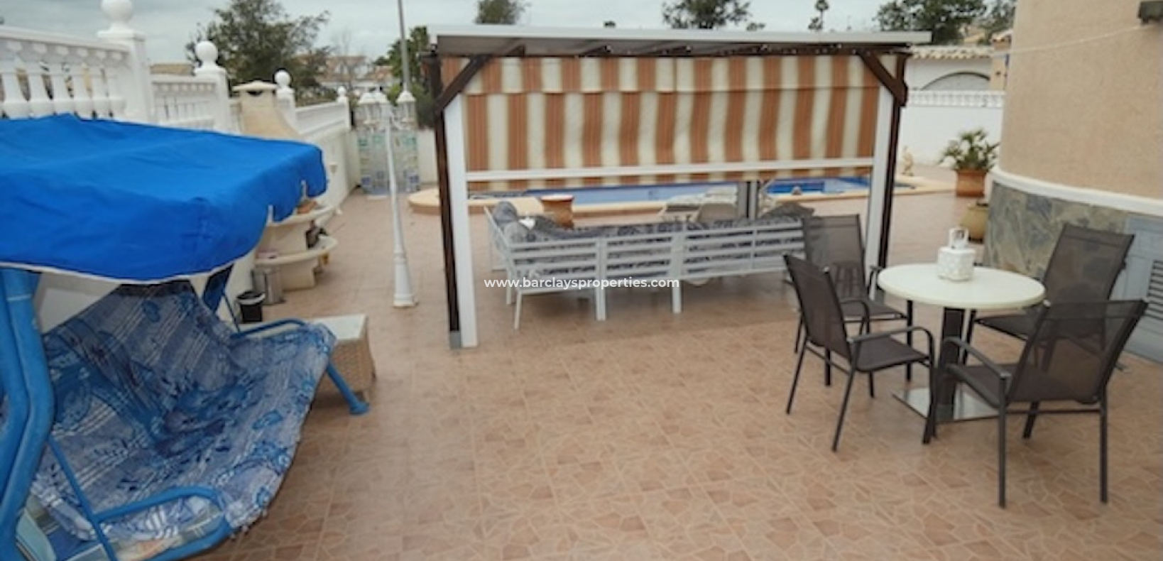 Resale - Detached - Urb. La Marina