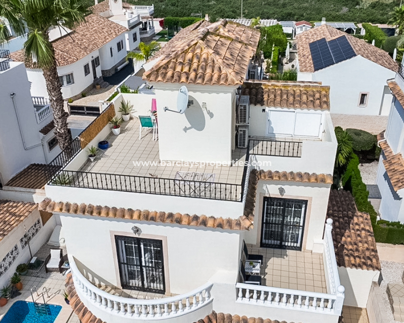 Resale - Detached - Urb. La Marina