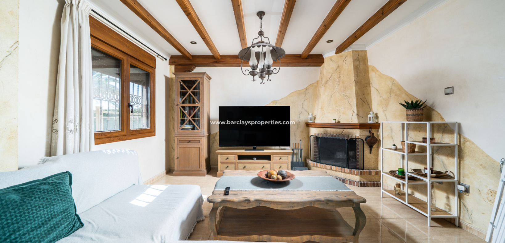 Resale - Detached - Urb. La Marina