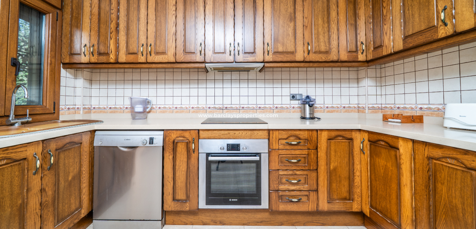 Resale - Detached - Urb. La Marina