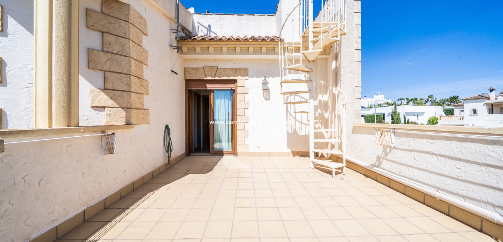Resale - Detached - Urb. La Marina
