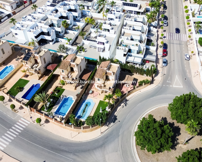 Resale - Detached - Urb. La Marina