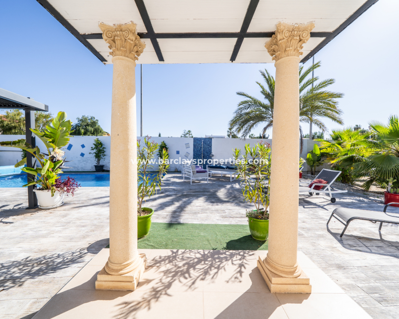 Resale - Detached - Urb. La Marina