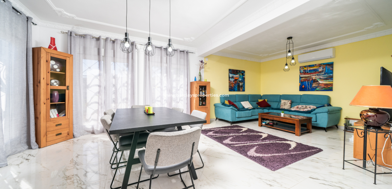 Resale - Detached - Urb. La Marina