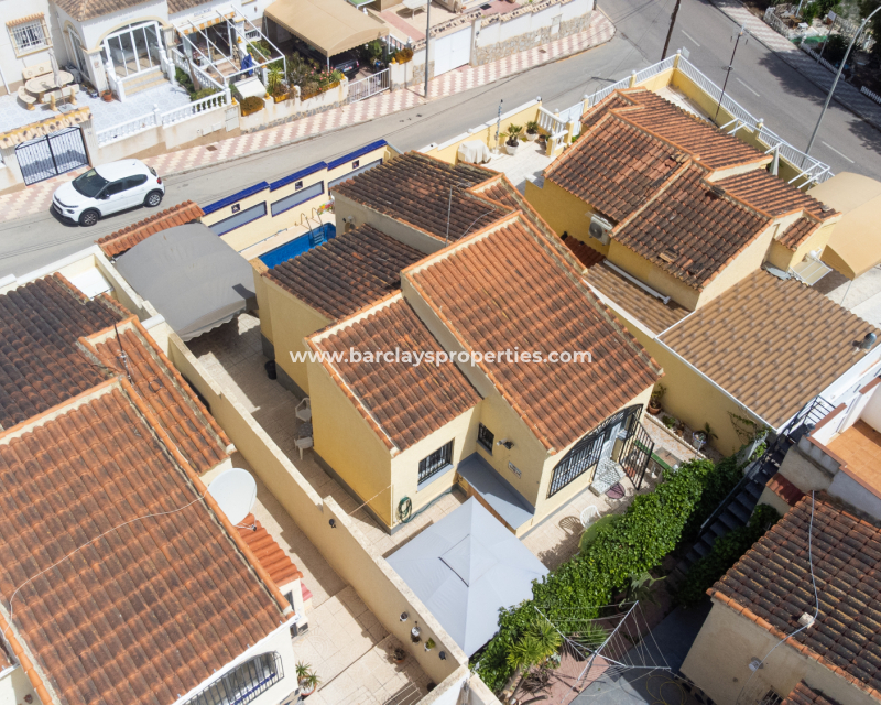 Resale - Detached - Urb. La Marina