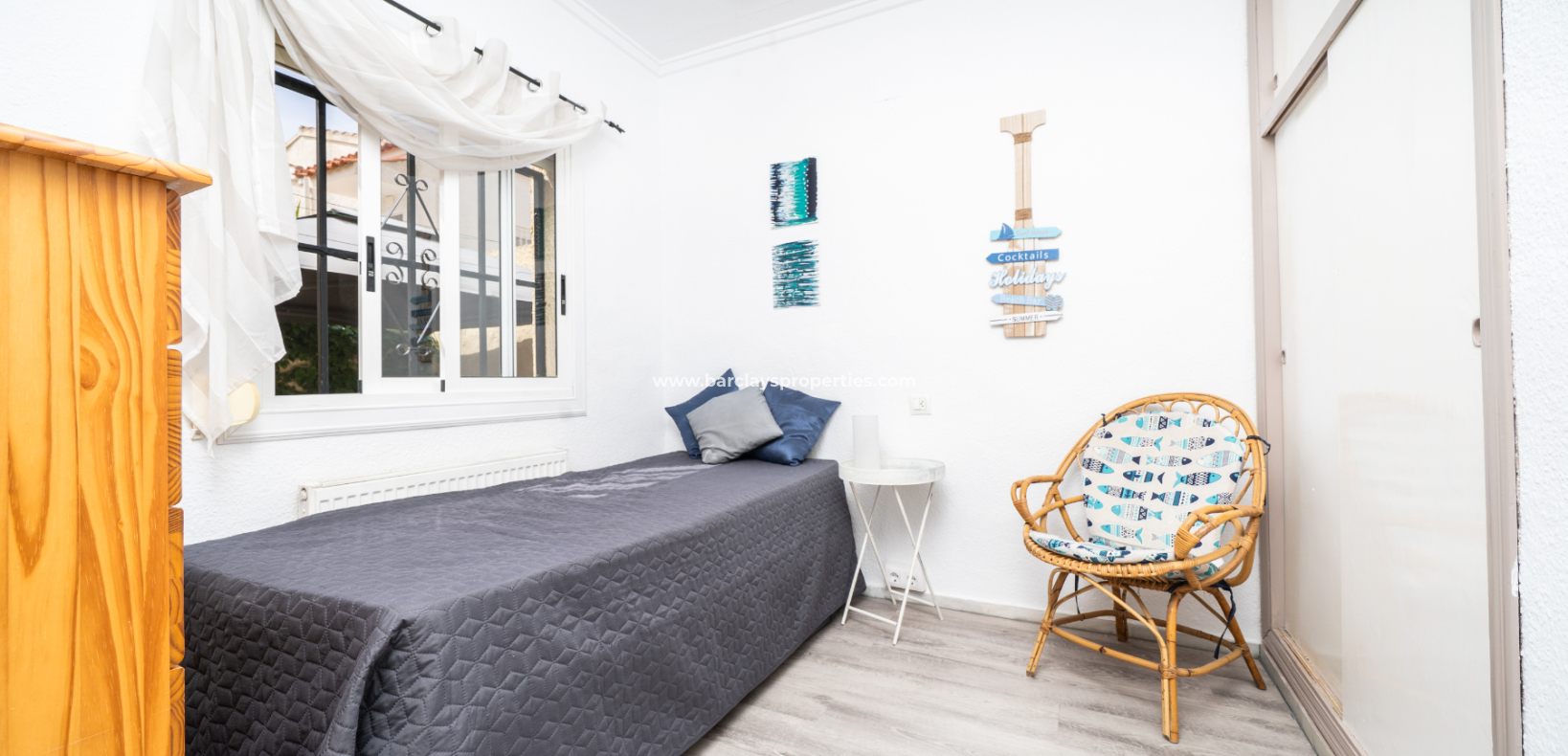 Resale - Detached - Urb. La Marina