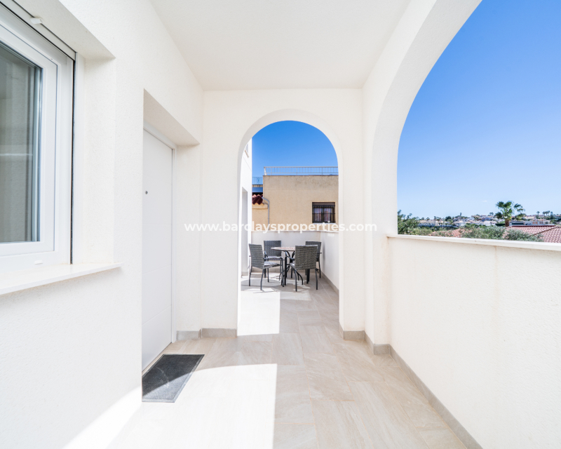 Resale - Detached - Urb. La Marina