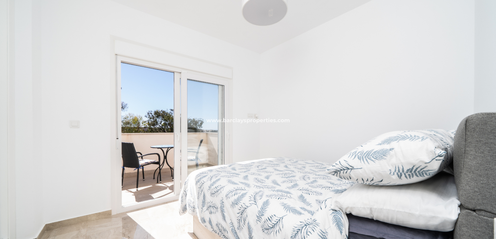 Resale - Detached - Urb. La Marina