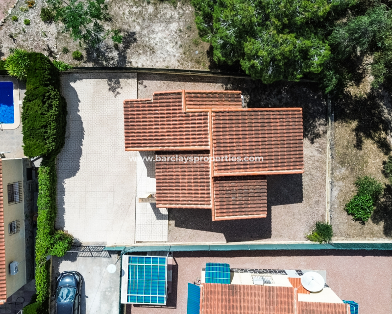 Resale - Detached - Urb. La Marina