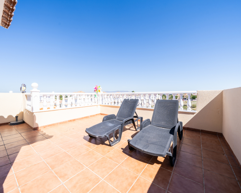 Resale - Detached - Urb. La Marina
