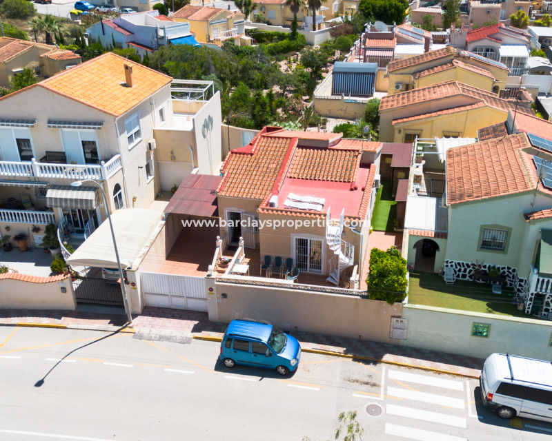Resale - Detached - Urb. La Marina
