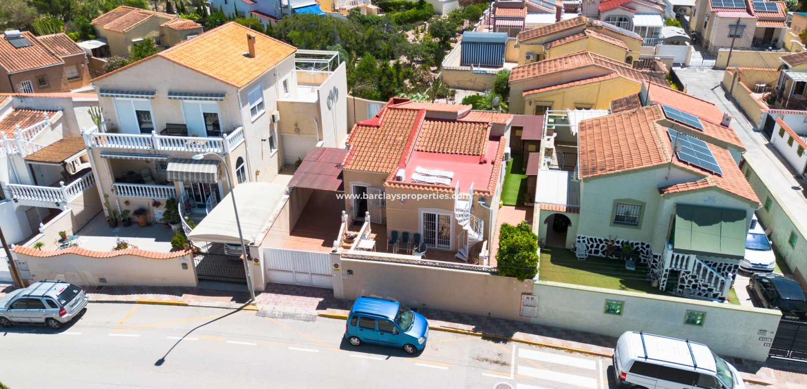 Resale - Detached - Urb. La Marina