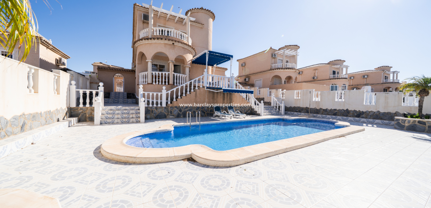 Resale - Detached - Urb. La Marina