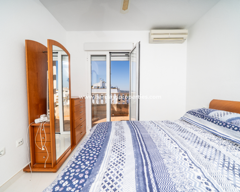 Resale - Detached - Urb. La Marina