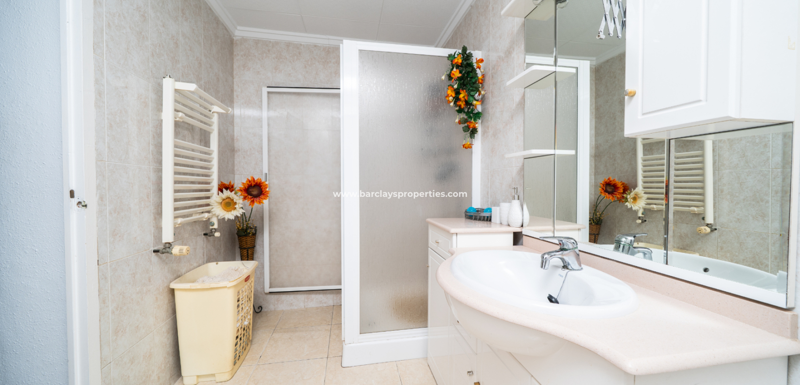 Resale - Detached - Urb. La Marina