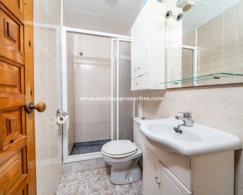 Resale - Detached - Urb. La Marina