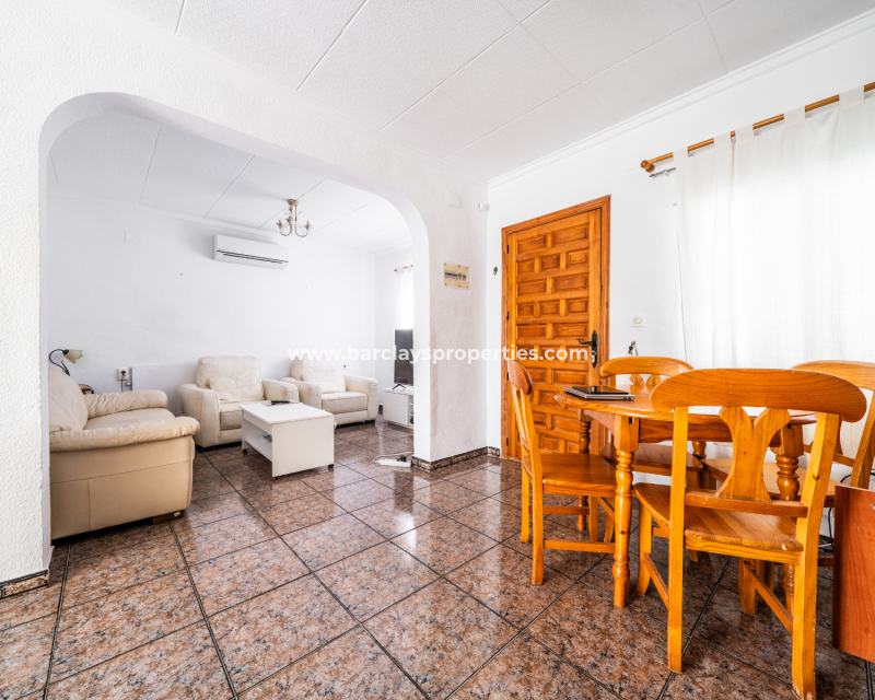 Resale - Detached - Urb. La Marina