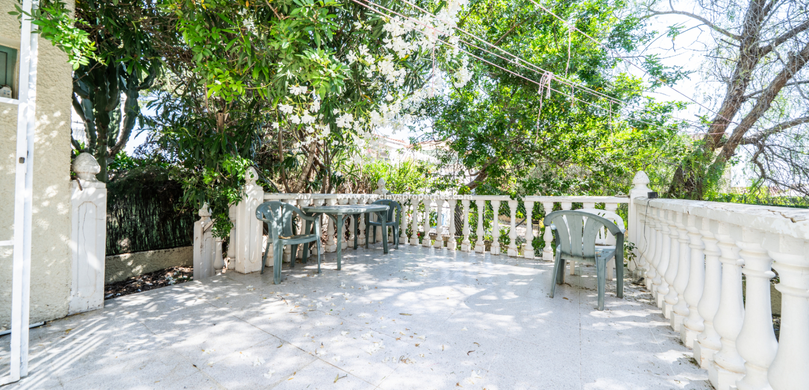 Resale - Detached - Urb. La Marina