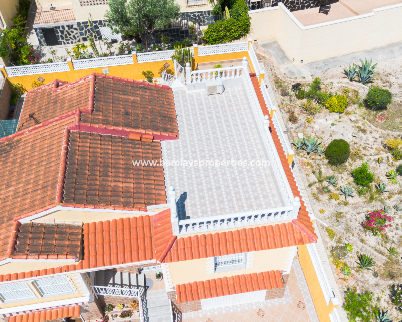 Resale - Detached - Urb. La Marina
