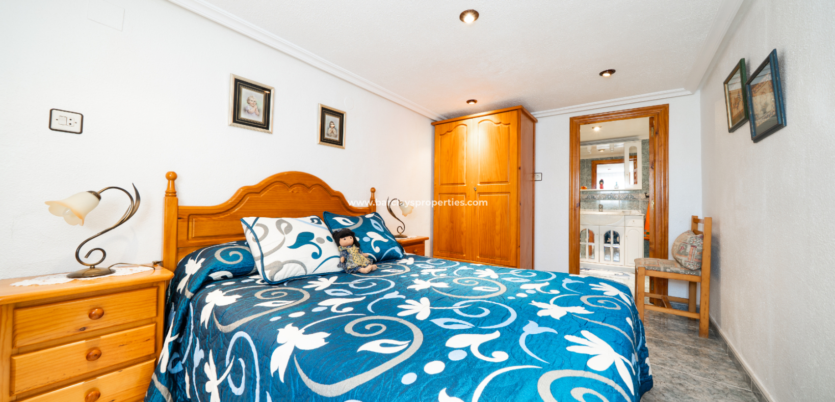 Resale - Detached - Urb. La Marina